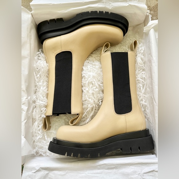 SOLD - NEW Bottega Veneta Lug Boot - Picture 5 of 10